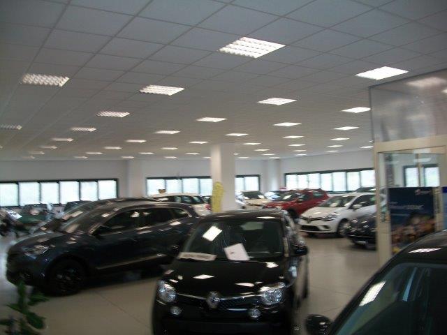 Immagine 7 di SAPRI - Immobile a destinazione commerciale