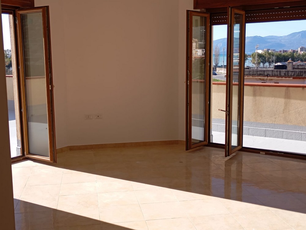 Immagine 3 di SAPRI - Appartamento con ampio terrazzo