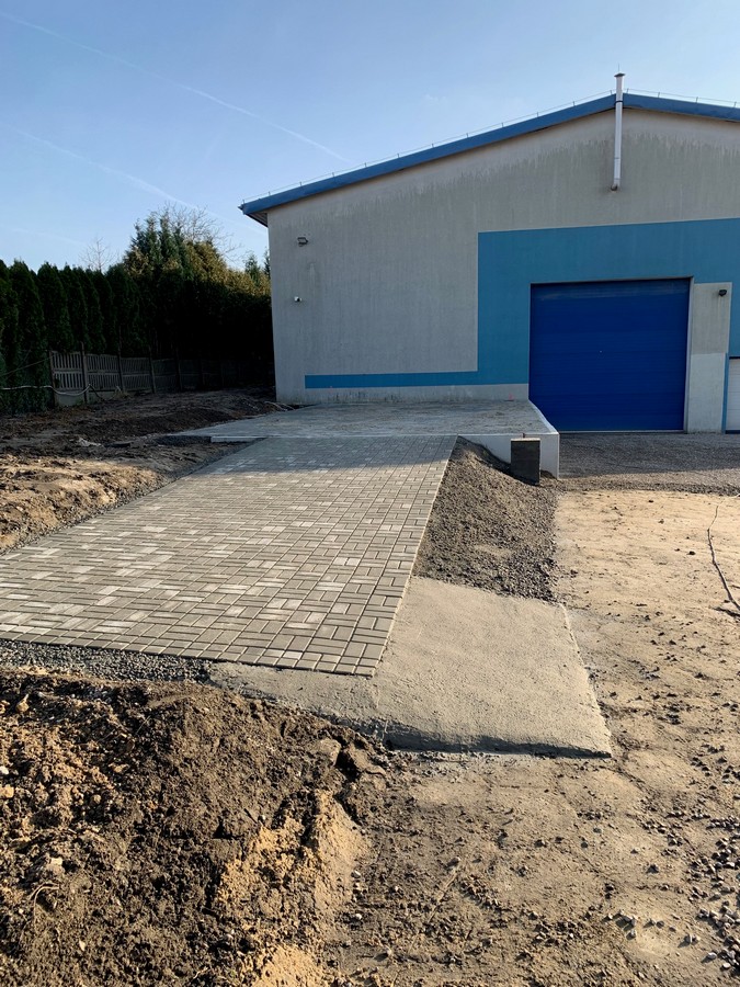 Immagine 7 di CRACOVIA - POLONIA: Affittasi Capannone industriale