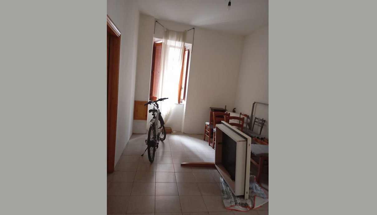 Immagine 6 di VIBONATI - Casa