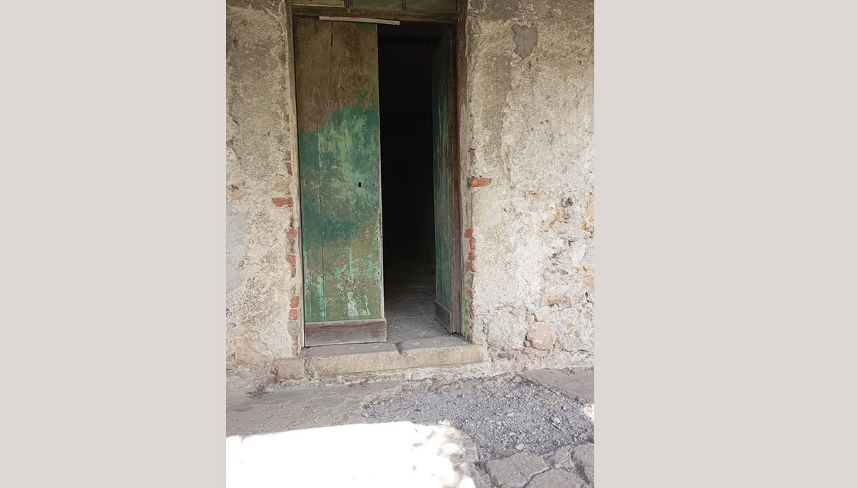 Immagine 2 di TORRACA - Palazzotto baronale 1878